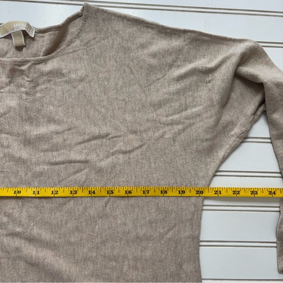 Michael Kors Tan Asymmetrical 3/4 Sleeve Sweatshirt - Picture 8 of 9